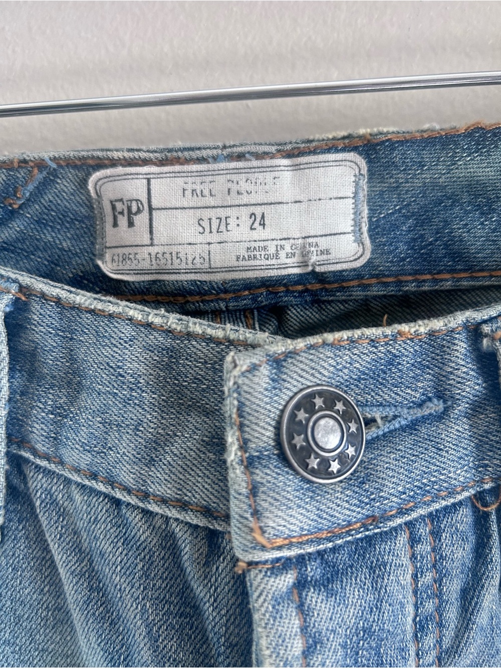 Free People Patchwork Skinny Jeans Size 24 blue distressed - Picture 3 of 9